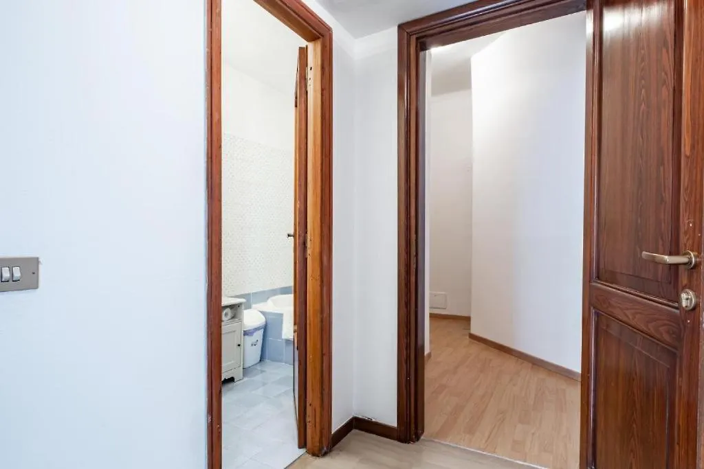 House - Monteverde Apartment Rome Italy